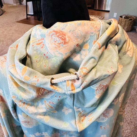 AMPERSAND AVE Floral Hoodie in Soft Green and Peach - Picture 3 of 5